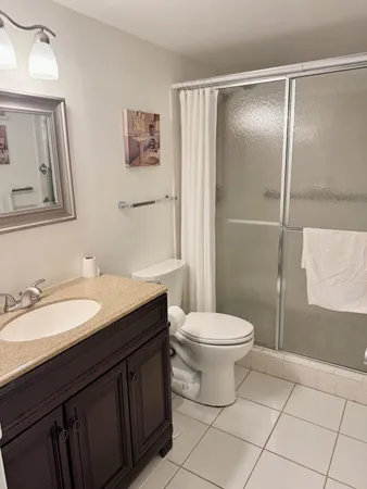 $159,900 | 2950 Southeast Ocean Boulevard, Unit 8, Stuart, FL 34996
