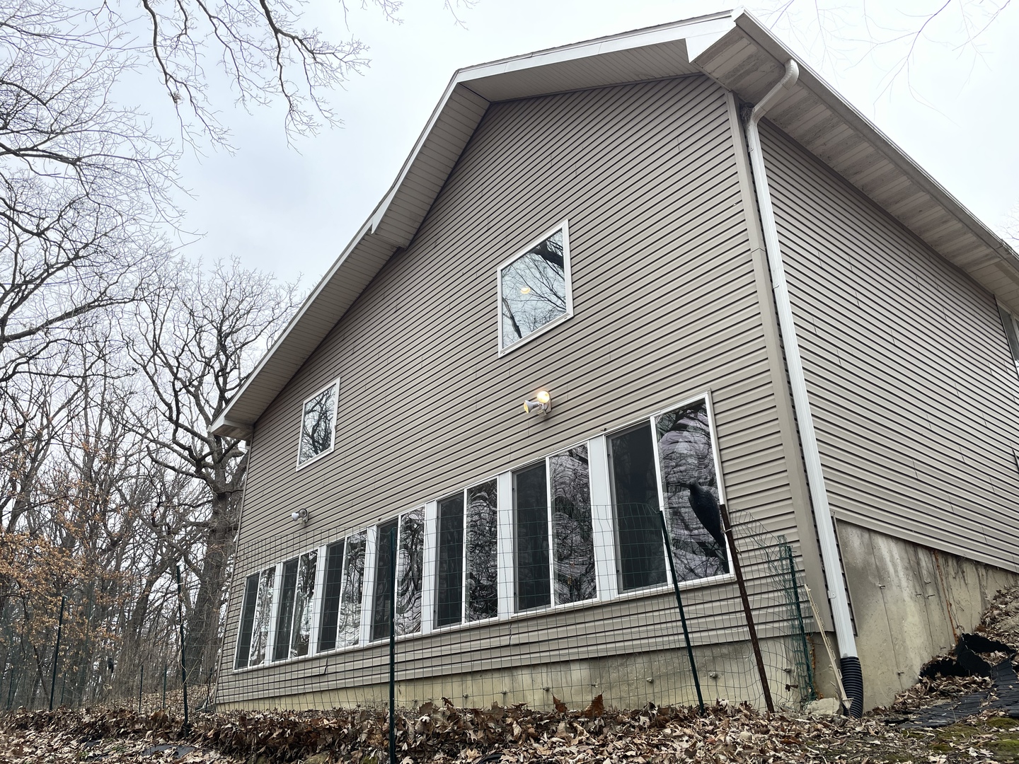 5650 West Bluff Road Morris, IL 60450 - Photo 3 of 53 a view of a house with a yard