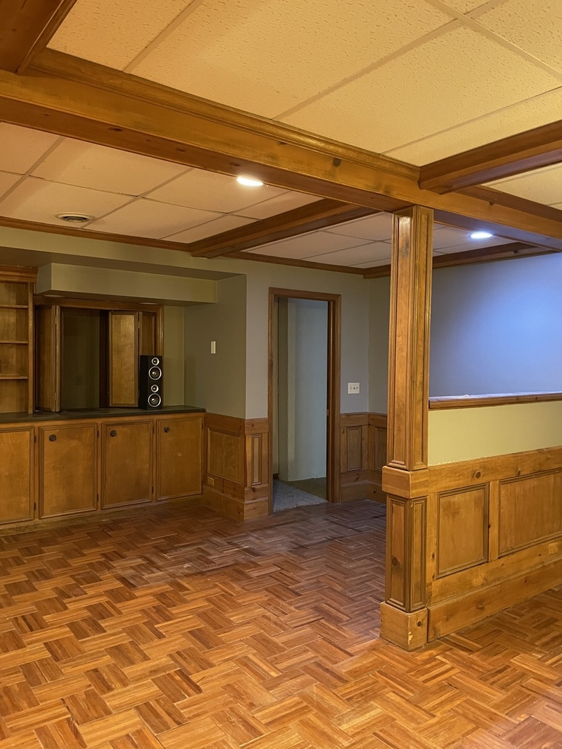 5650 West Bluff Road Morris, IL 60450 - Photo 33 of 53 a view of a house with wooden fence