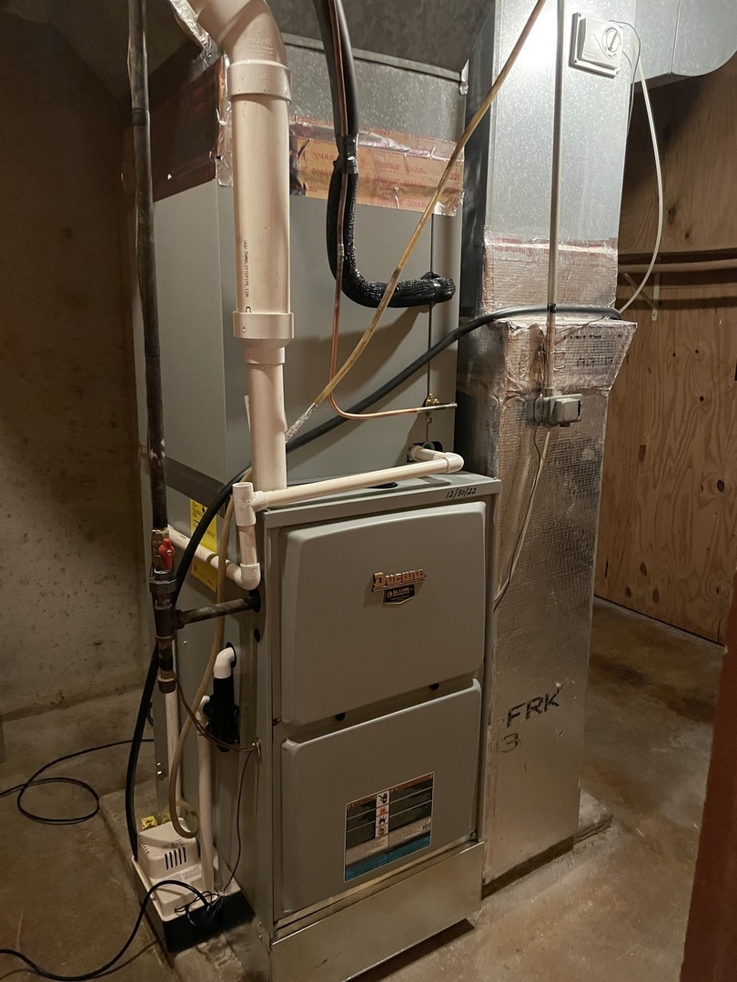 5650 West Bluff Road Morris, IL 60450 - Photo 51 of 53 a close view of water heater room