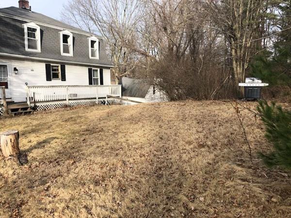 9 Boston Road Sutton, MA 01590 - Photo 5 of 34