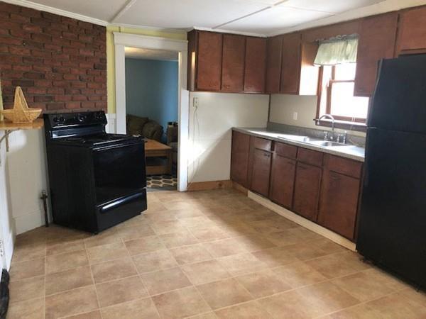 9 Boston Road Sutton, MA 01590 - Photo 8 of 34