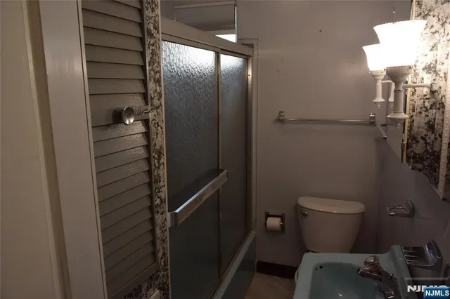 $249,900 | 241 Guard Place, Pleasantville, NJ 08232