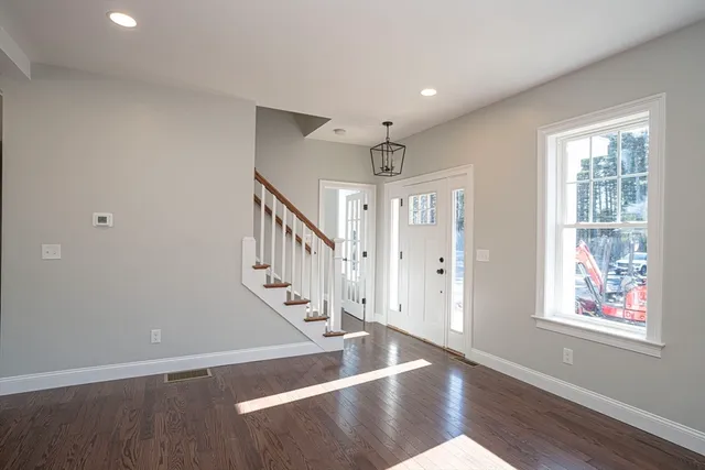 $825,000 | 1754 Central Street, East Bridgewater, MA 02333