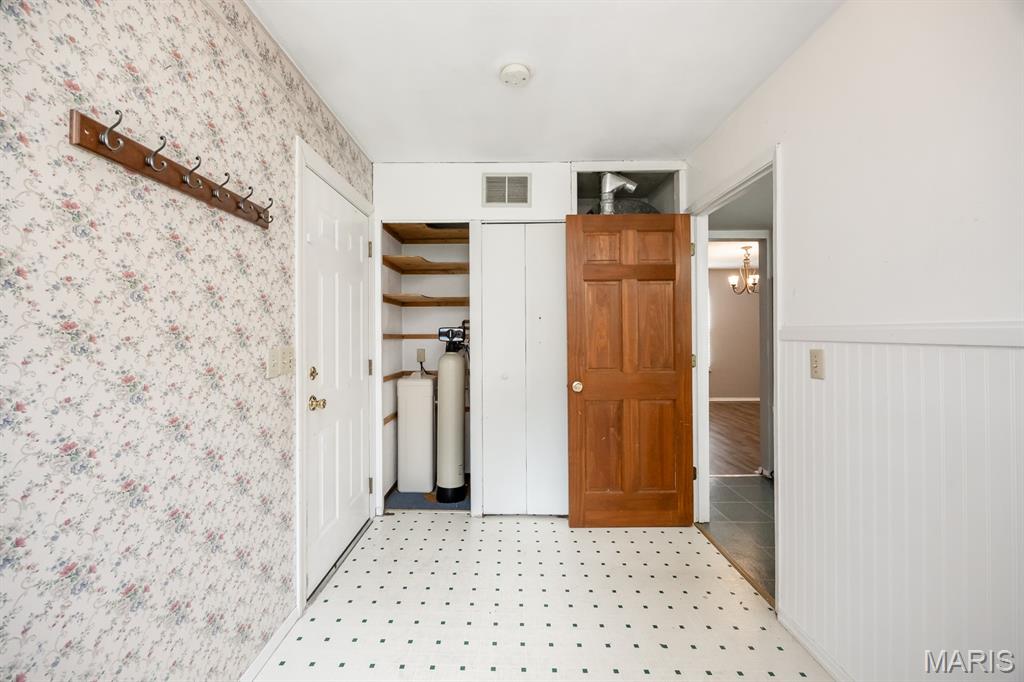 809 Reiss Road O'Fallon, IL 62269 - Photo 19 of 37