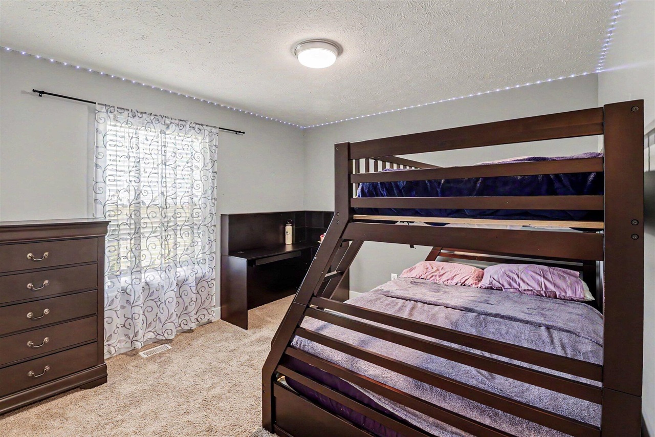 1507 Wellman Road Dewitt, MI 48820 - Photo 17 of 32