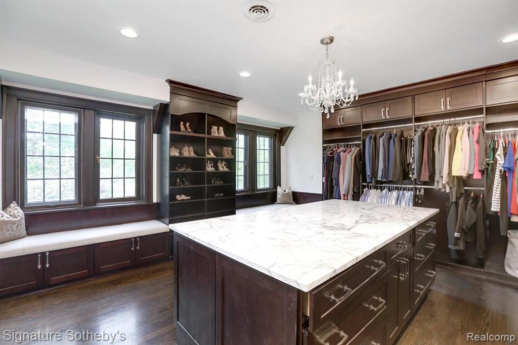 110 Cloverly Road Grosse Pointe Farms, MI 48236 - Photo 28 of 58