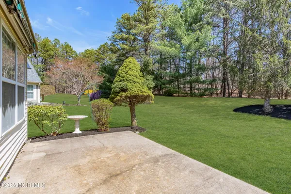 $429,000 | 2621 Meadow Lake Drive, Toms River, NJ 08755