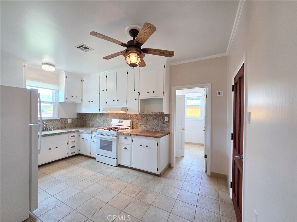 9497 Foster Road Downey, CA 90242 - Photo 22 of 33 Gallery Image 22