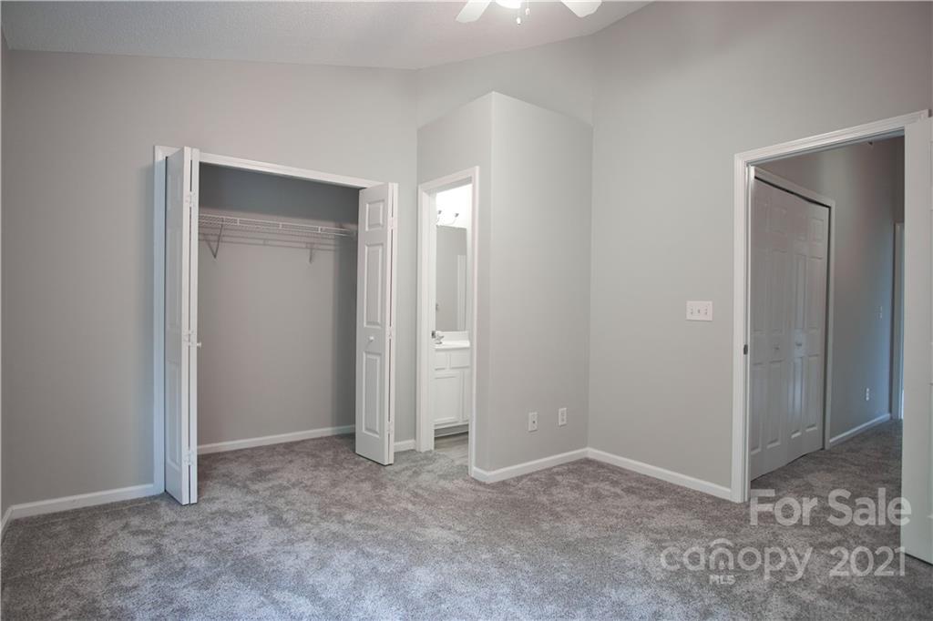 3235 Blythe Ridge Court Charlotte, NC 28213 - Photo 11 of 14