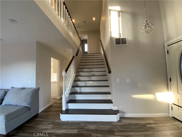 $3,300 | 6758 Emerald Court, Fontana, CA 92336