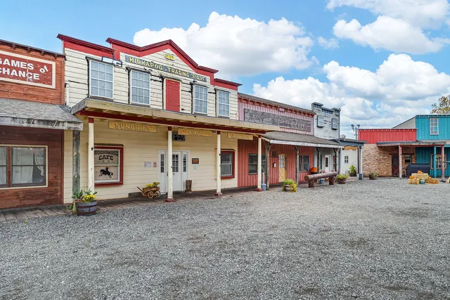 $72,000 | 2795 East 28th Road, Marseilles, IL 61341