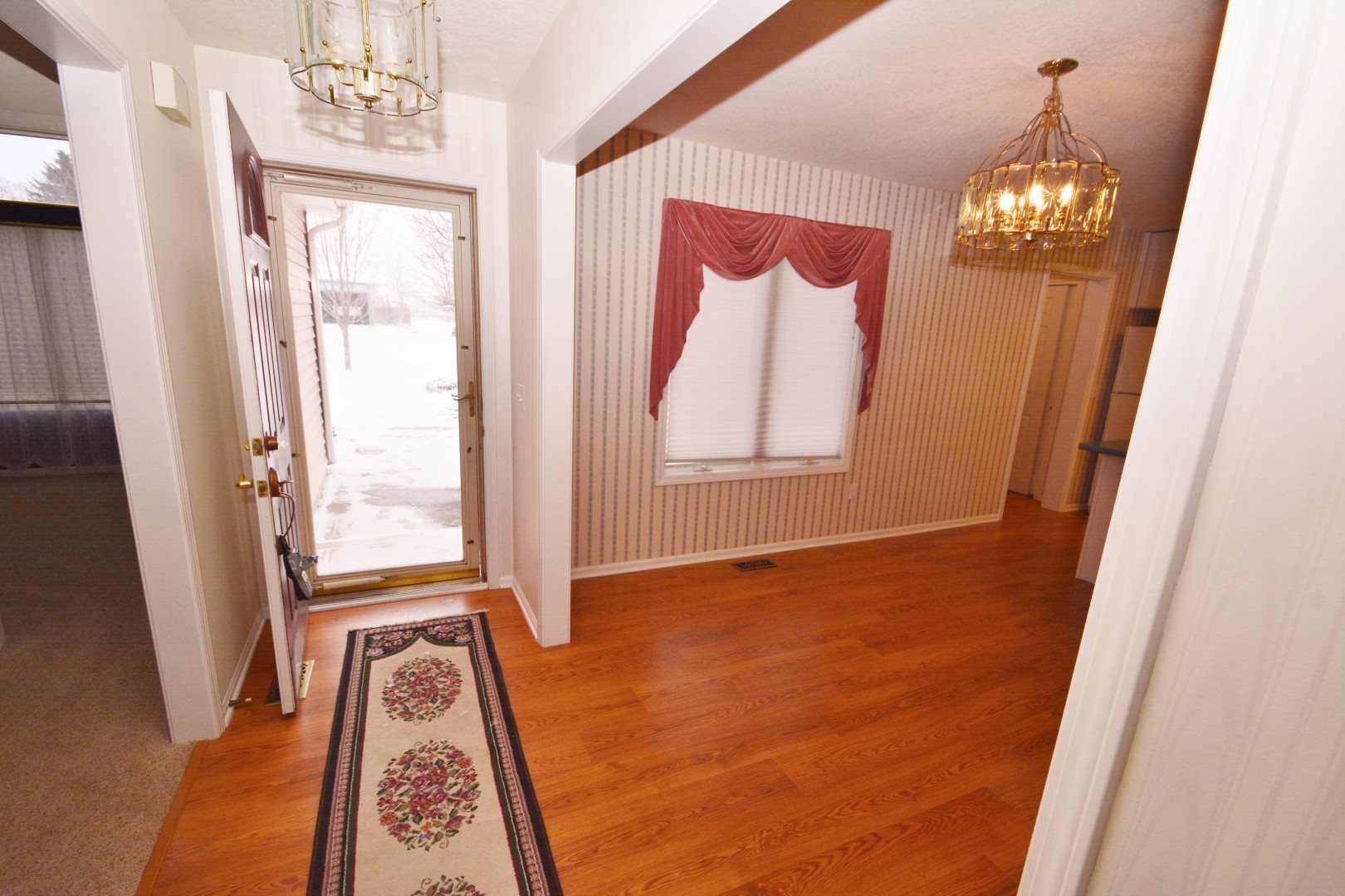 715 Autumn Ridge Lane Fort Wayne, IN 46804 - Photo 3 of 20