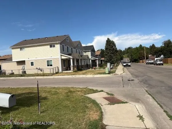 $464,000 | 208 East Montana Street, Sheridan, WY 82801