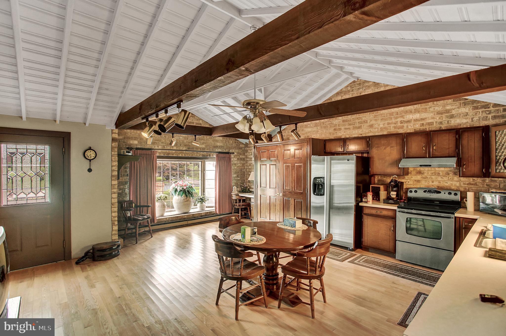 287 Brough Road Abbottstown, PA 17301 - Photo 11 of 43 Gallery Image 11