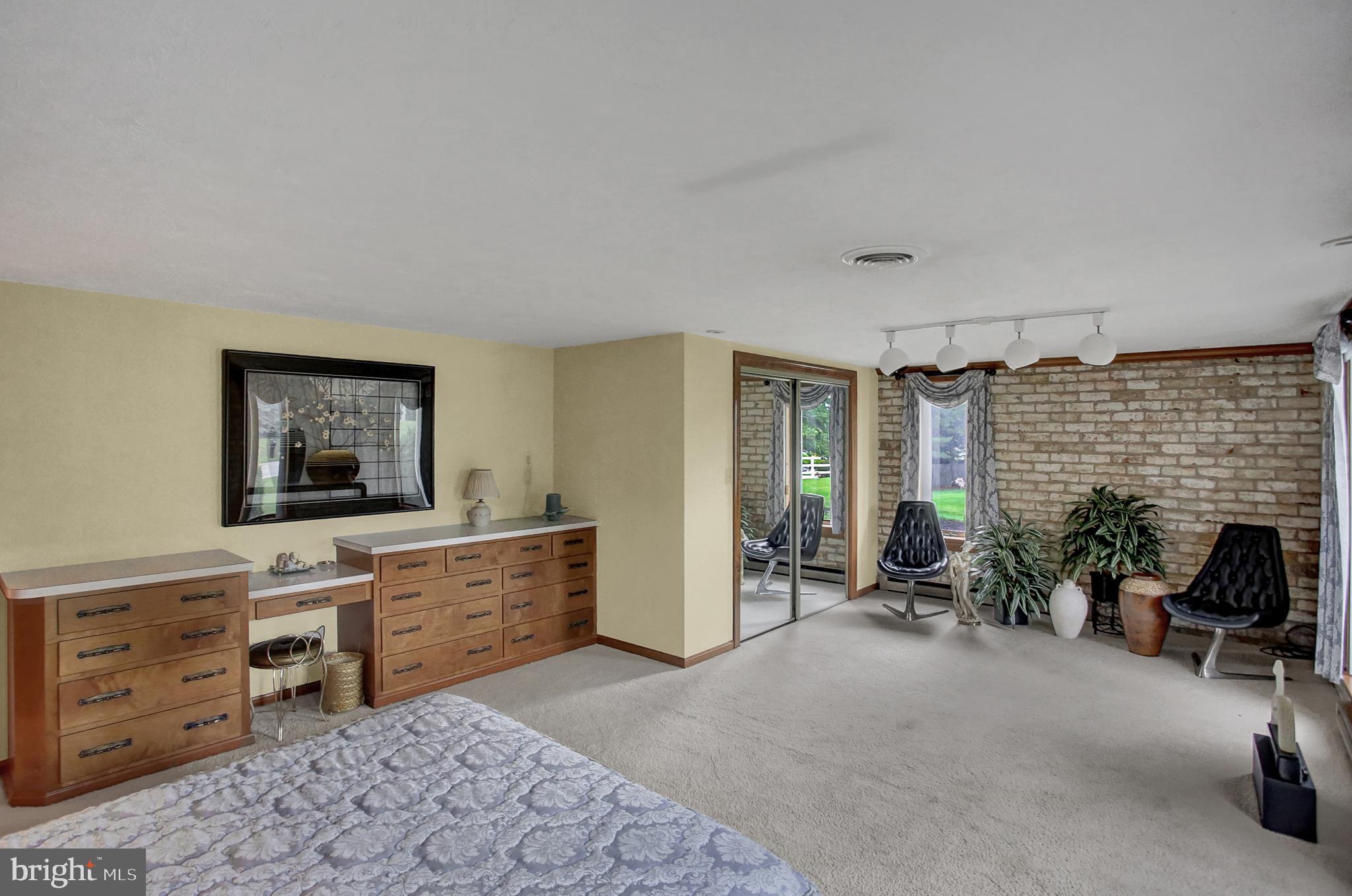 287 Brough Road Abbottstown, PA 17301 - Photo 24 of 43 Gallery Image 24