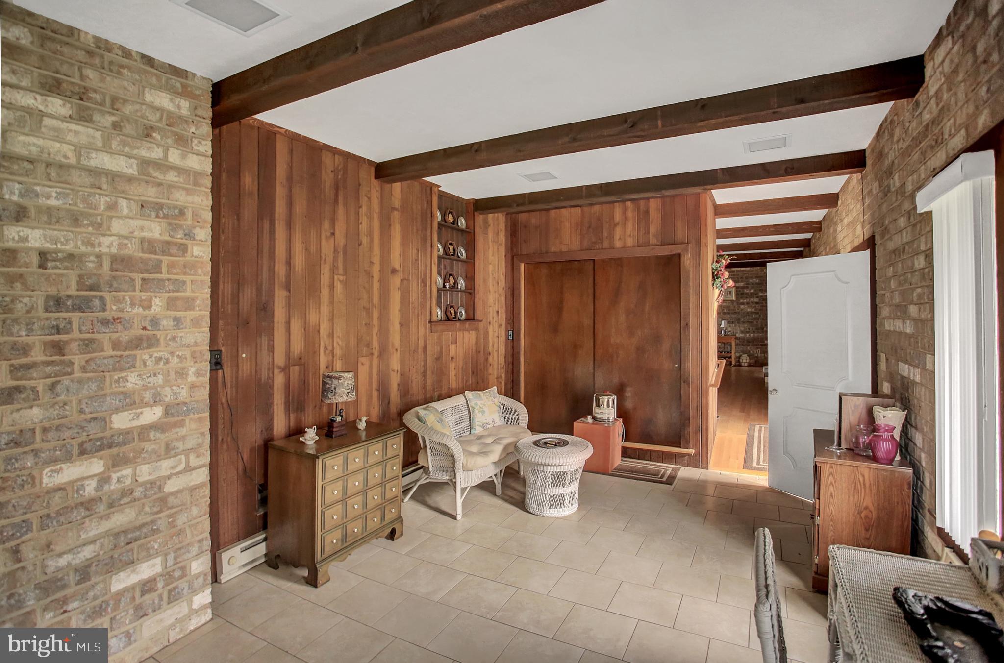 287 Brough Road Abbottstown, PA 17301 - Photo 5 of 43 Gallery Image 5