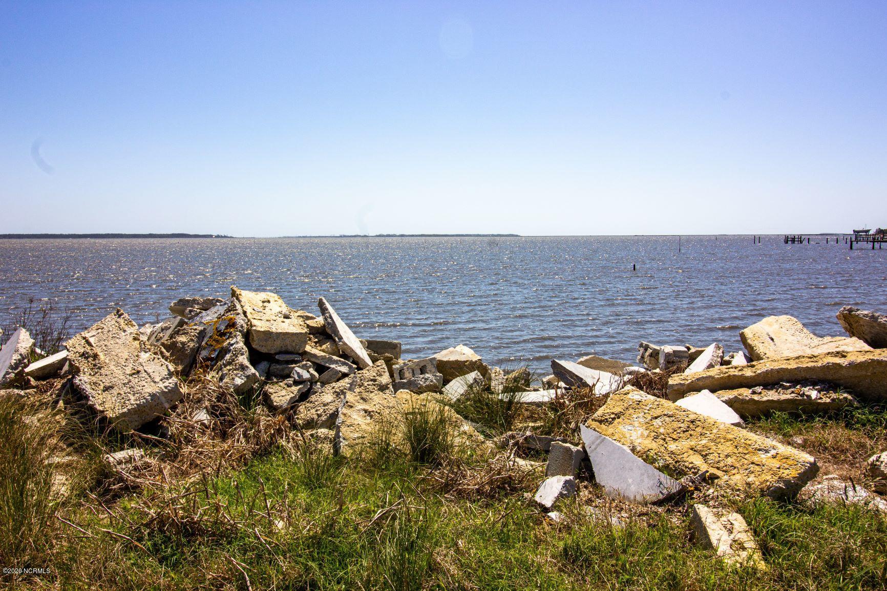 604 Bronna Road Beaufort, NC 28516 - Photo 4 of 6 View