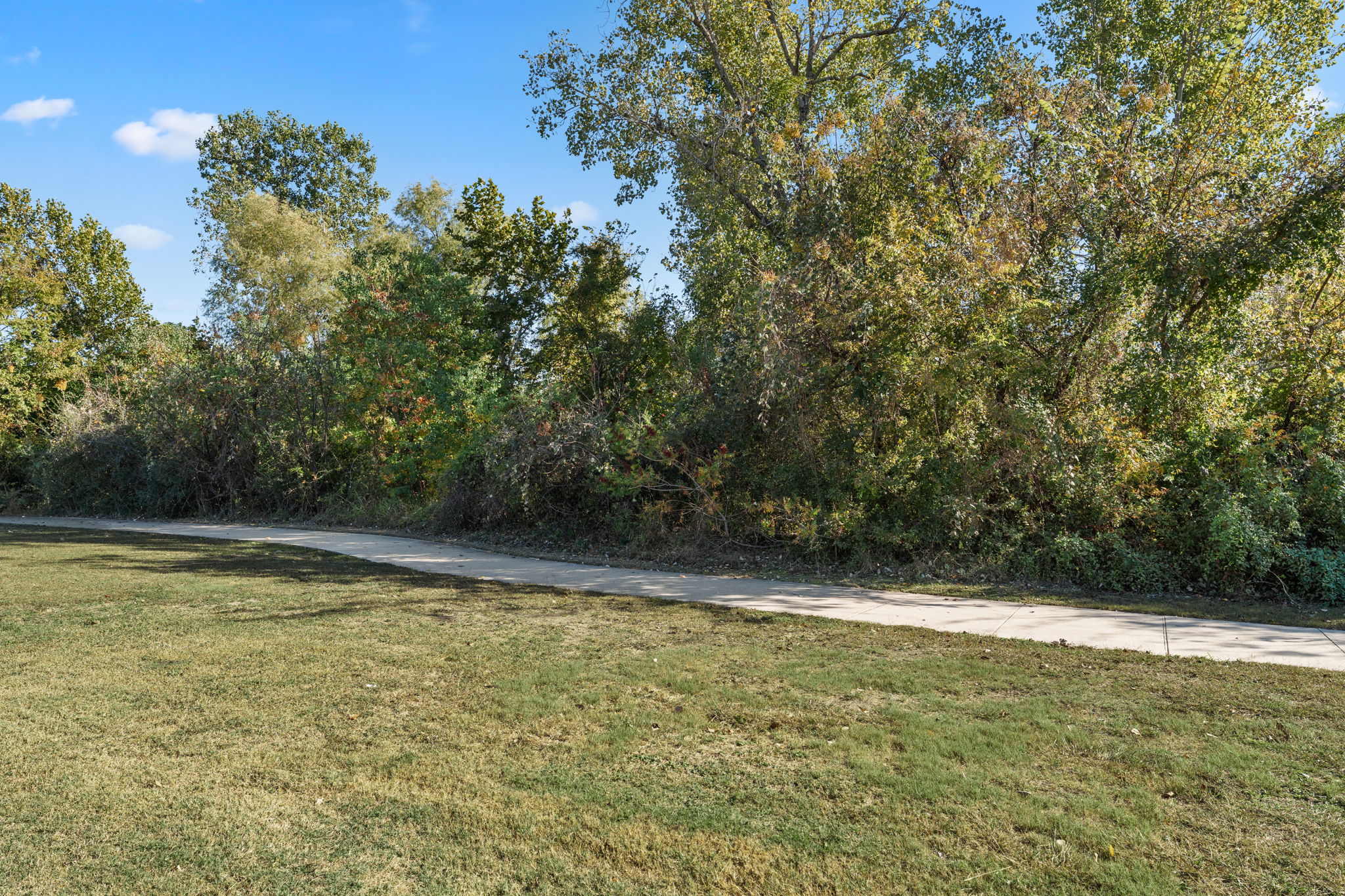 740 Aliso Trail Leander, TX 78641 - Photo 30 of 35 Direct access to the community’s greenbelt trails is just steps from the back gate.