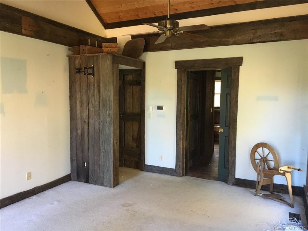 3086 Gold Mine Road Highlands, NC 28741 - Photo 6 of 11 Gallery Image 6