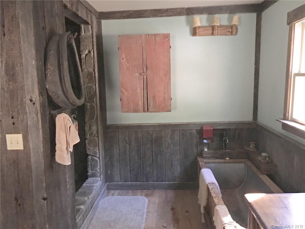 3086 Gold Mine Road Highlands, NC 28741 - Photo 7 of 11 Gallery Image 7