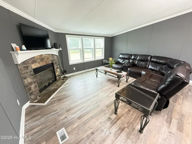 $194,900 | 1071 Red Hill Road, Mount Olive, NC 28365