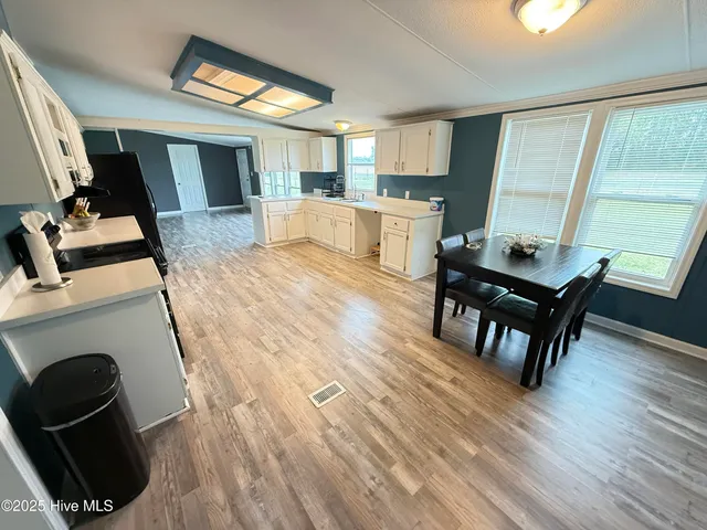 $194,900 | 1071 Red Hill Road, Mount Olive, NC 28365