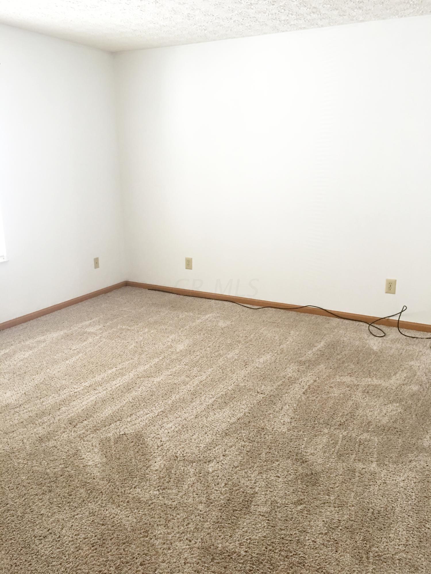 2219 Margo Road Columbus, OH 43229 - Photo 9 of 17 Gallery Image 9