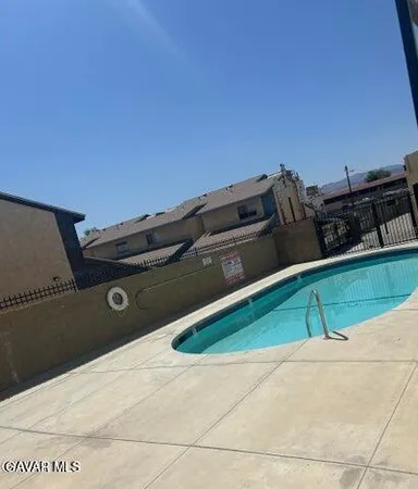 $299,995 | 38710 10th Street East, Unit 12, Palmdale, CA 93550