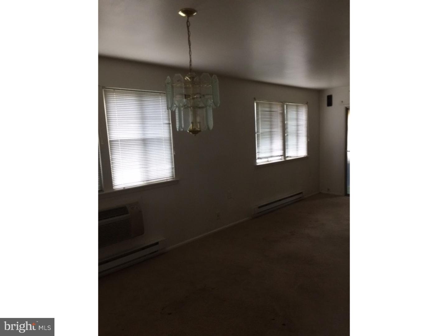 7 Ashley Road Whiting, NJ 08759 - Photo 2 of 11 Living Room