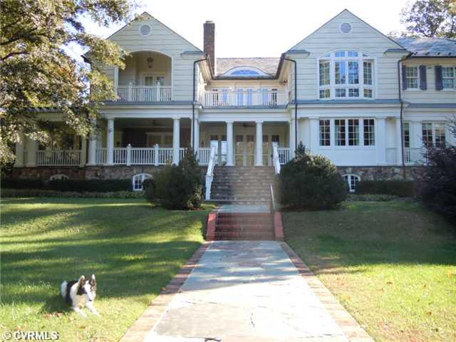 6107 Three Chopt Road Richmond, VA 23226 - Photo 10 of 12 Exterior Back