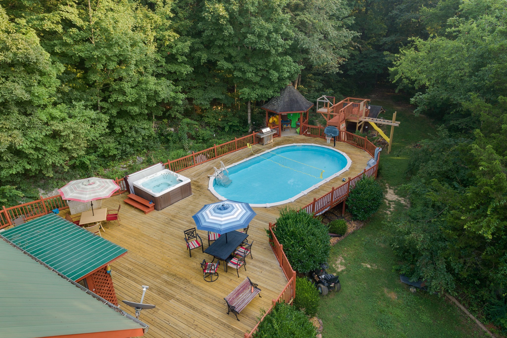 658 Rieder Lane Pelham, TN 37366 - Photo 4 of 50