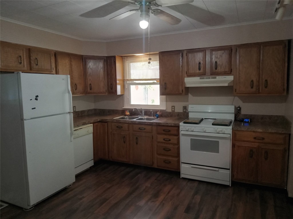 9 Beechknoll Road Binghamton, NY 13903 - Photo 4 of 20 Gallery Image 4