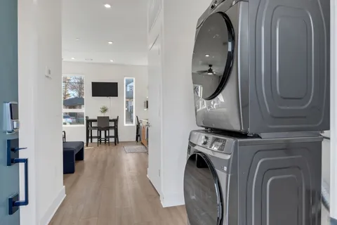 a view of living room washer and dryer
