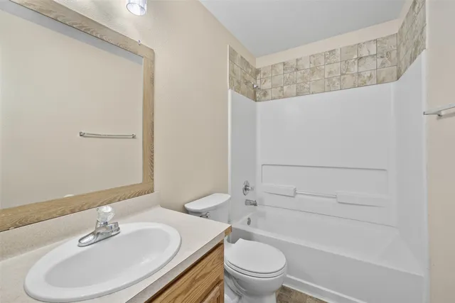 a view of a backyard of the house