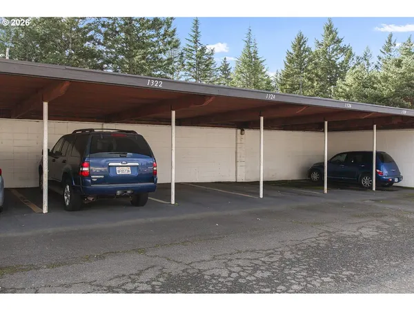 $225,000 | 1322 Northeast Hogan Drive, Gresham, OR 97030