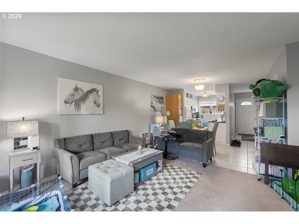 $225,000 | 1322 Northeast Hogan Drive, Gresham, OR 97030