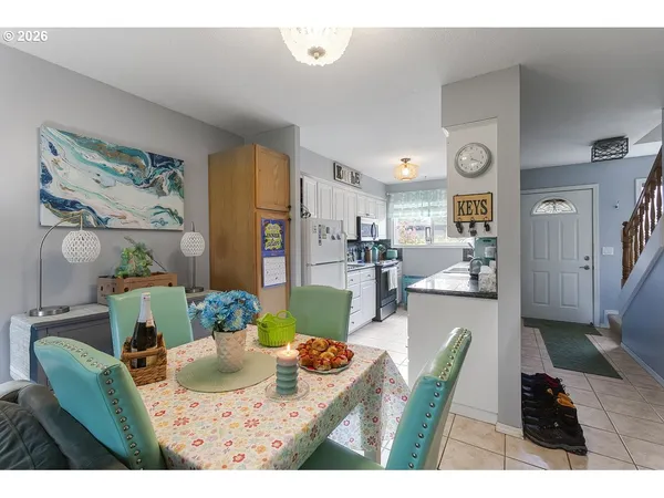 $225,000 | 1322 Northeast Hogan Drive, Gresham, OR 97030