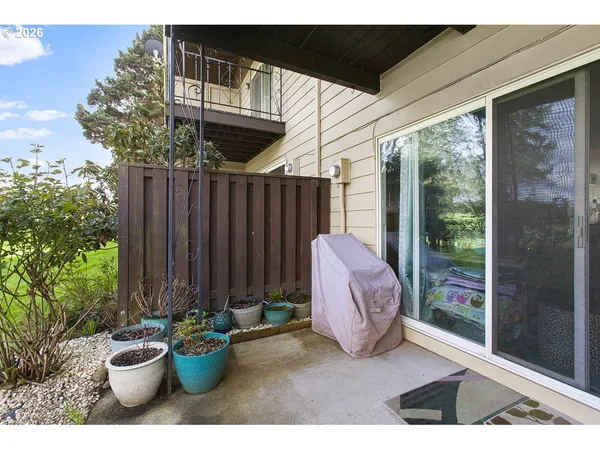 $225,000 | 1322 Northeast Hogan Drive, Gresham, OR 97030