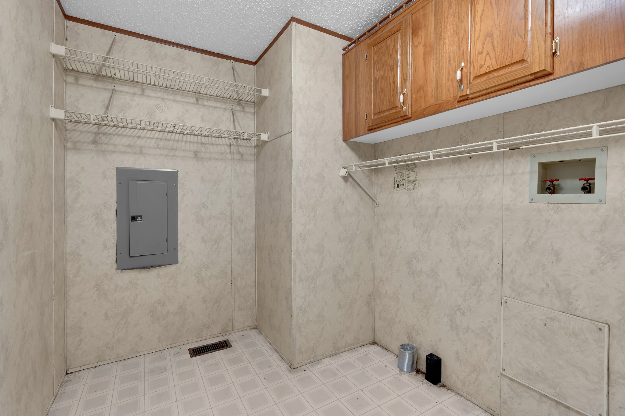 2635 Pete Sain Road Manchester, TN 37355 - Photo 27 of 52 a bathroom with a shower and a sink