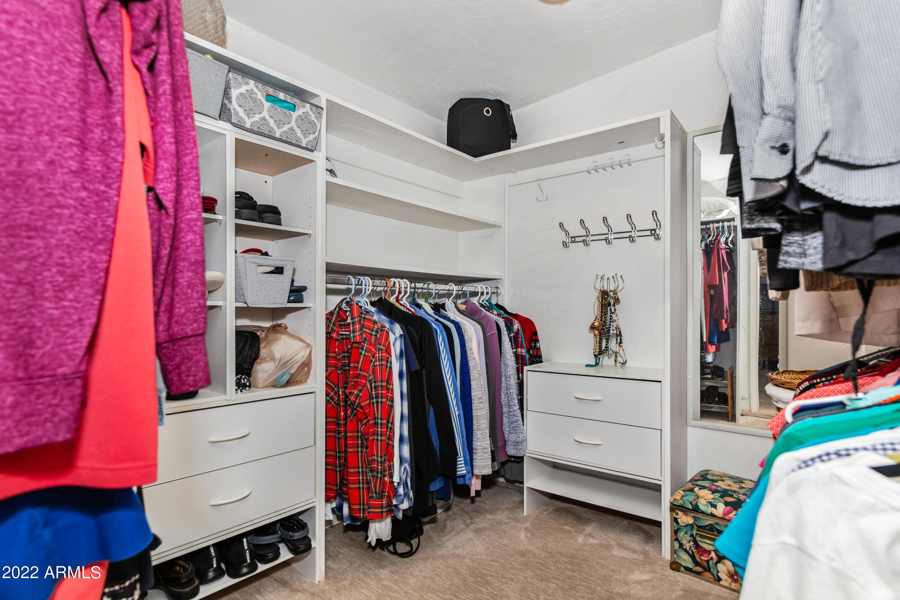 2040 Elbow Bend Road Prescott, AZ 86305 - Photo 11 of 19 011_Master Closet