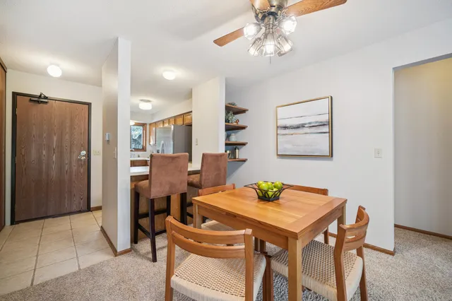 $173,900 | 369 Belvidere Street East, Unit 369B, St. Paul, MN 55107