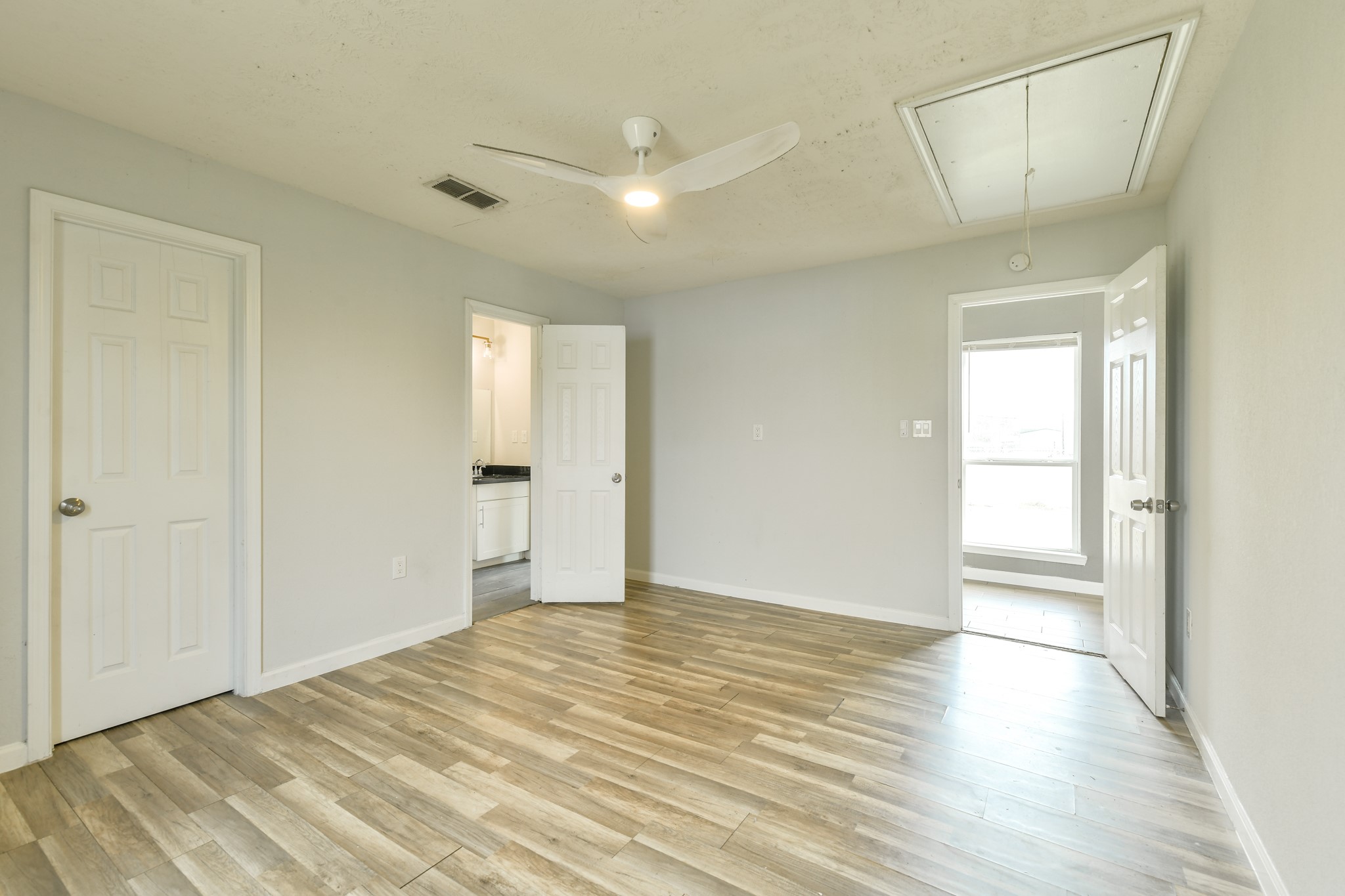 1210 Airline North Rosharon, TX 77583 - Photo 14 of 20 bedroom 1