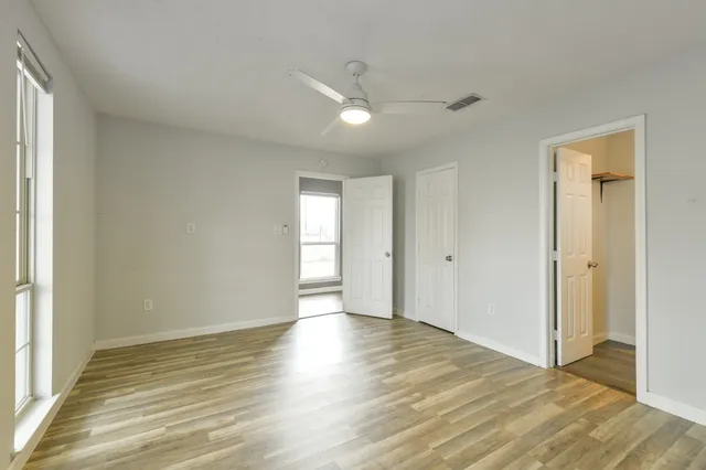 $1,625 | 1210 Airline North, Rosharon, TX 77583