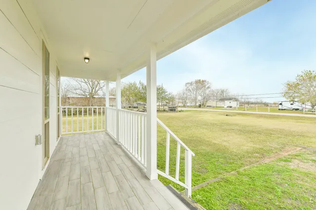 $1,625 | 1210 Airline North, Rosharon, TX 77583