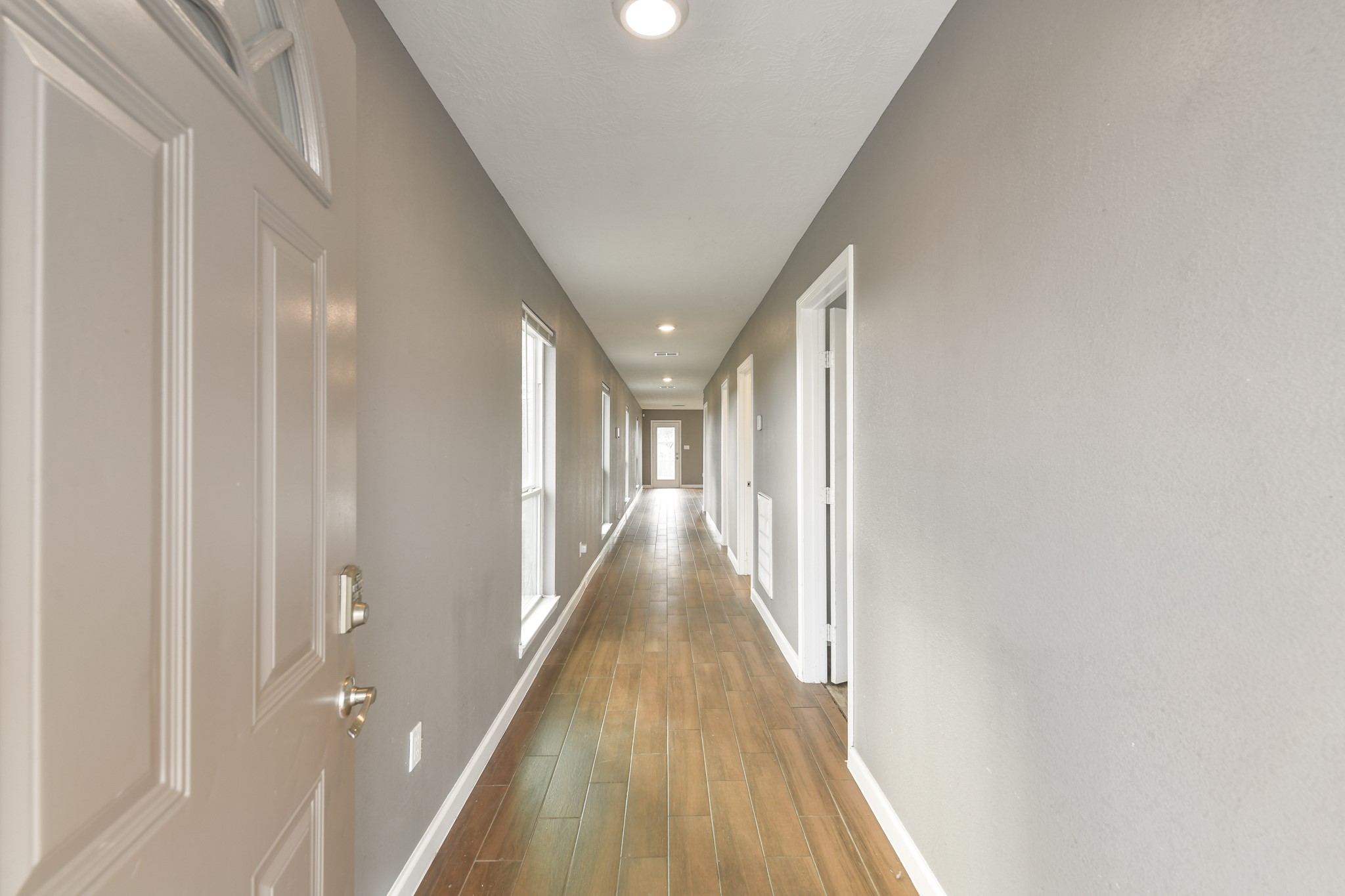 1210 Airline North Rosharon, TX 77583 - Photo 6 of 20 Front entrance