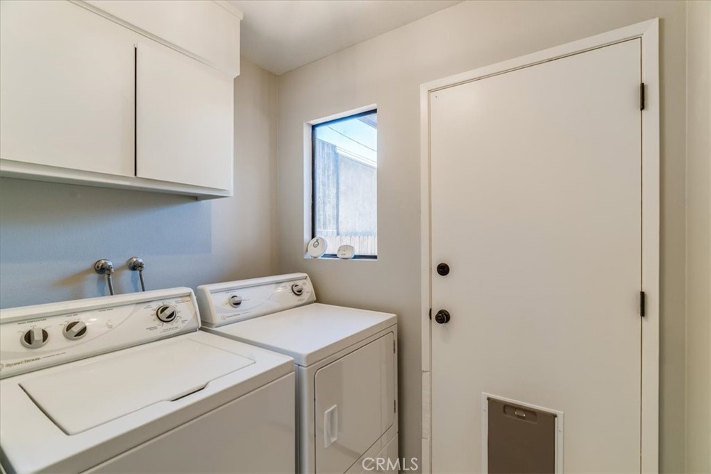 436 South Oak Park Boulevard, Unit 8 Grover Beach, CA 93433 - Photo 19 of 26 a utility room with dryer and washer