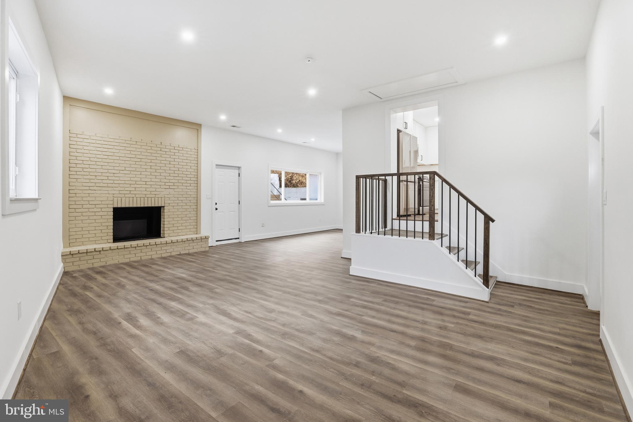 5301 67th Avenue Riverdale, MD 20737 - Photo 12 of 28