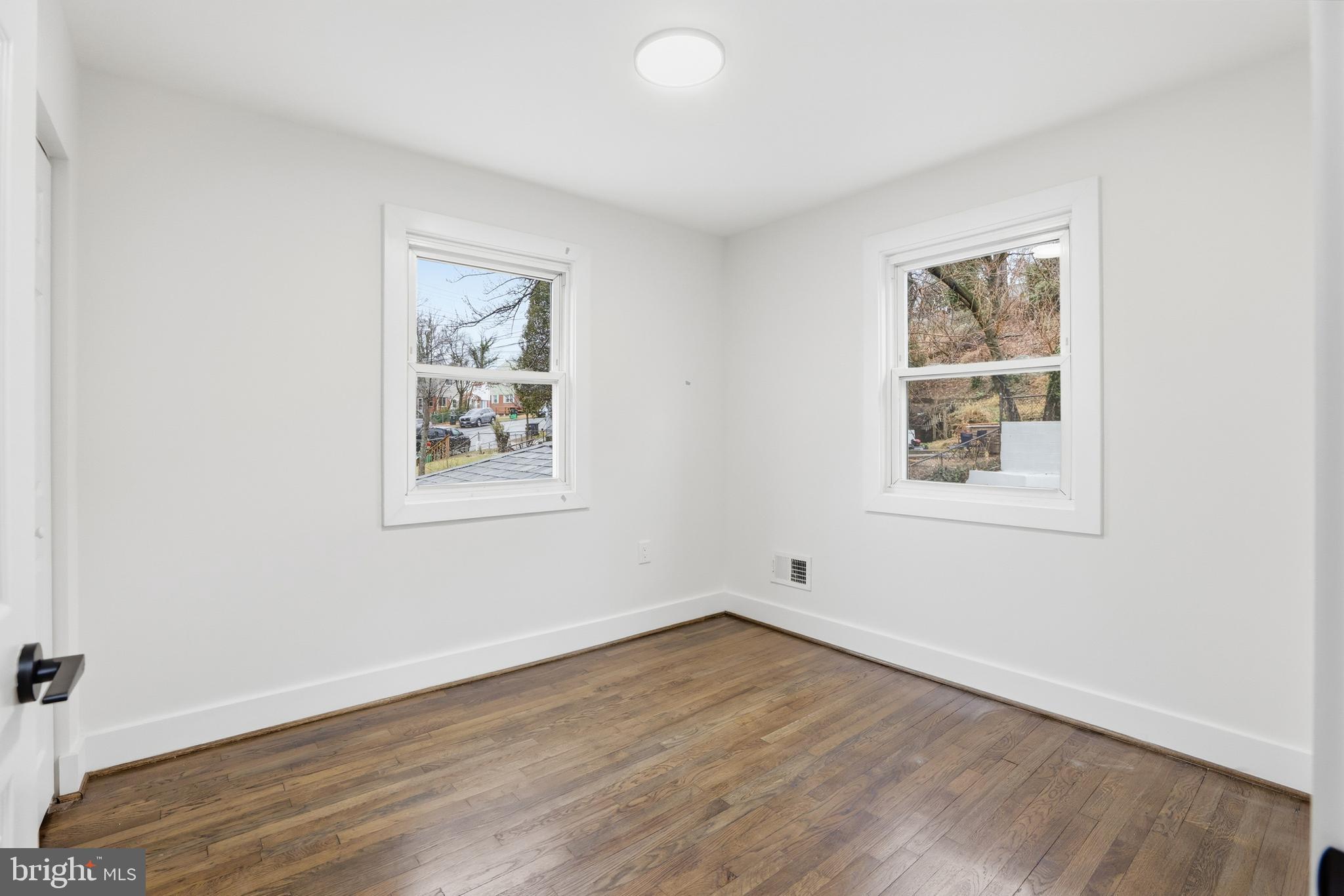 5301 67th Avenue Riverdale, MD 20737 - Photo 14 of 28