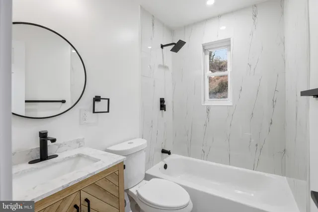 $397,900 | 5301 67th Avenue, Riverdale, MD 20737